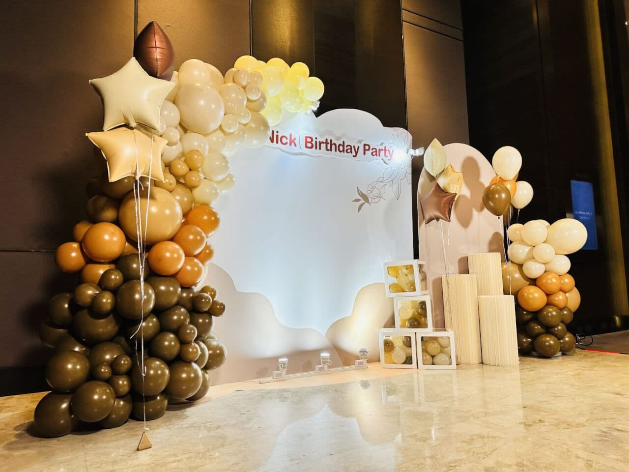 2023-01-31 Nick生日派對間春酒佈置3