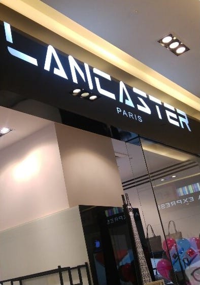 板橋大遠百的 LANCASTER PARIS 專櫃招牌