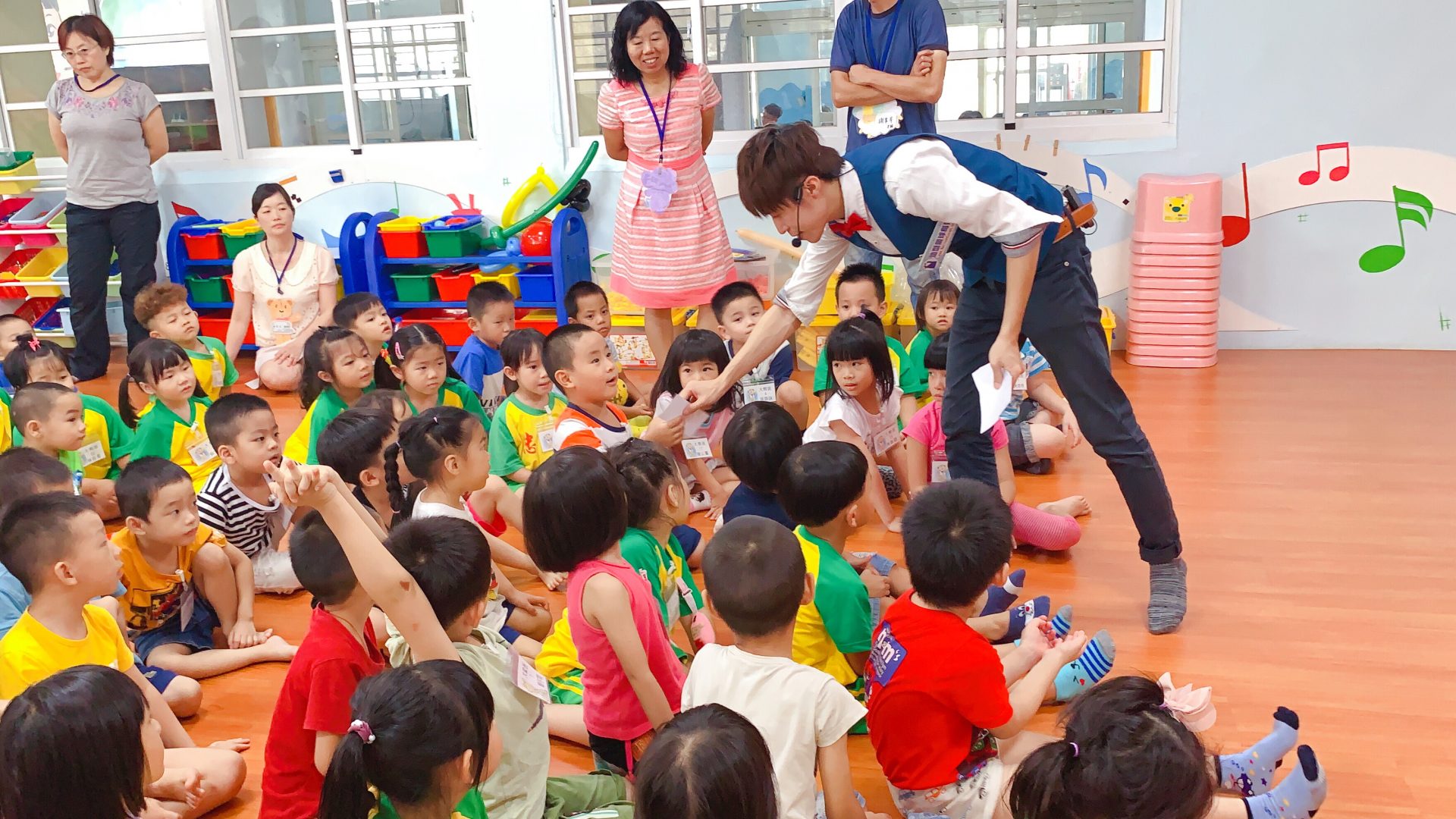 【幼兒魔術表演(有影片)】桃園忠貞國小附幼-稚園開學典禮演出
