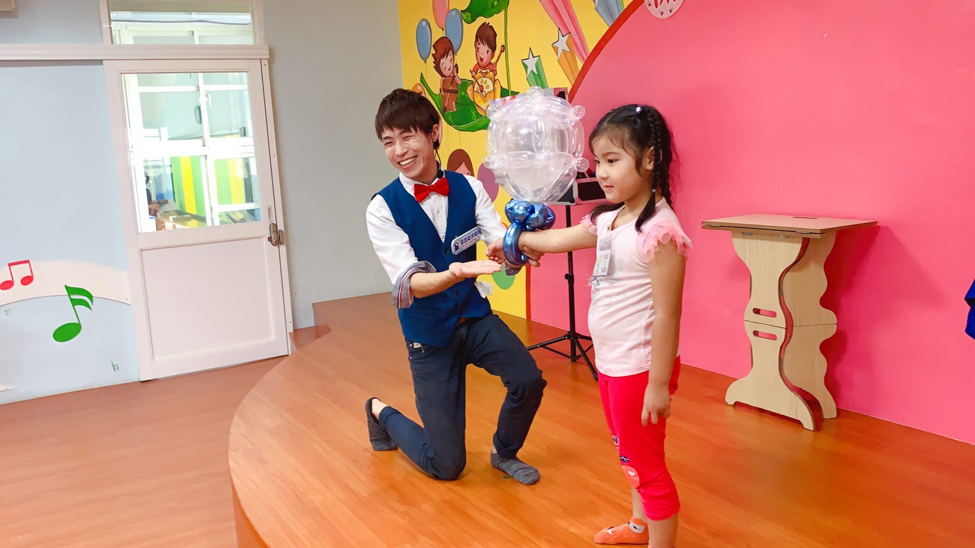 【幼兒魔術表演(有影片)】桃園忠貞國小附幼-稚園開學典禮演出